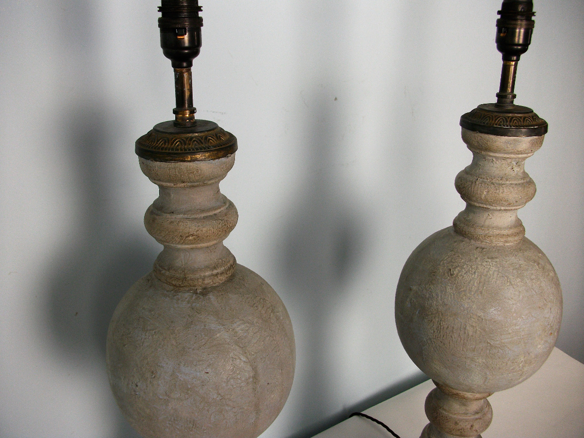 A pair of decorative painted table lamps